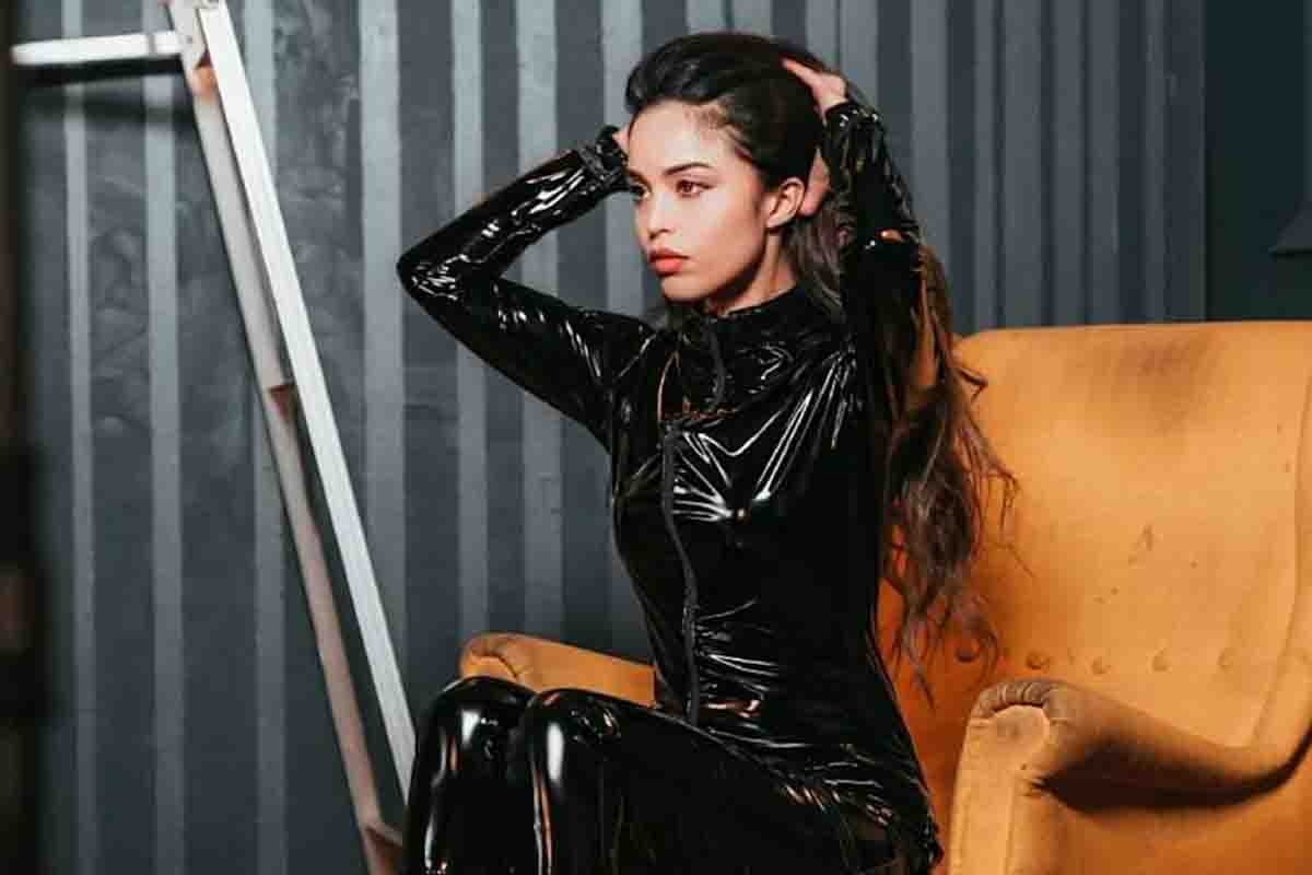 Valkyrae music video