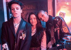 Valkyrae Willow Smith YUNGBLUD